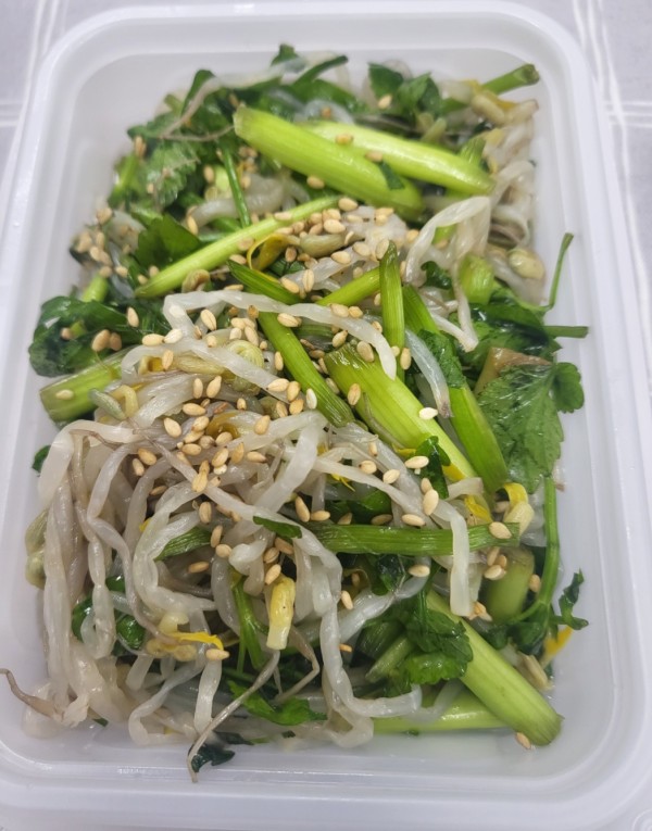 미나리숙주나물