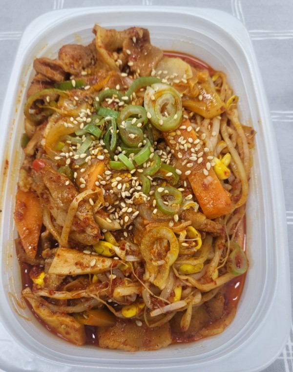 매콤콩나물제육볶음