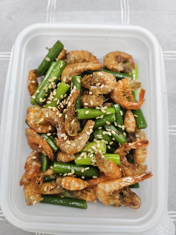 마늘쫑건새우볶음