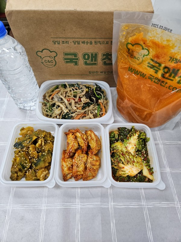 오늘의반찬 5종세트(부대김치찌개,궁중잡채,단호박견과조림,만두강정,봄동겉절이)