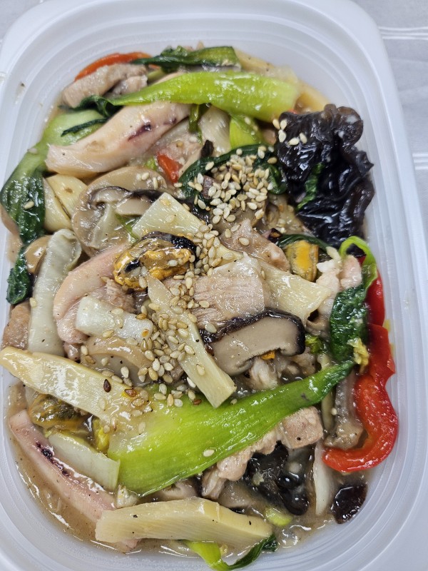 돼지고기팔보채