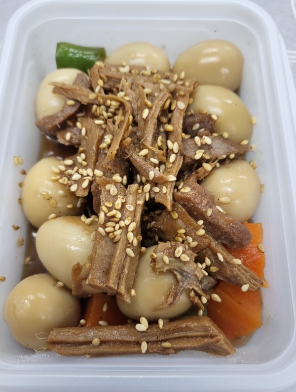 돈육메추리알장조림