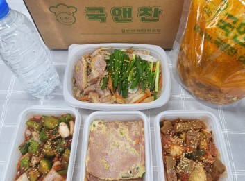 오늘의반찬 5종세트(해물순두부,훈제오리숙주볶음,햄전,도토리묵김치무침,오이소박이)