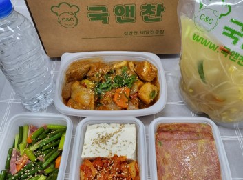 오늘의반찬 5종세트(황태콩나물국,돈사태찜,햄전,두부김치볶음,베이컨마늘쫑볶음)