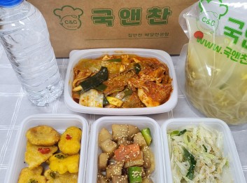 오늘의반찬 5종세트(황태콩나물해장국,대파고추장제육볶음,감자조림,깐풍치킨너겟,들깨무나물)