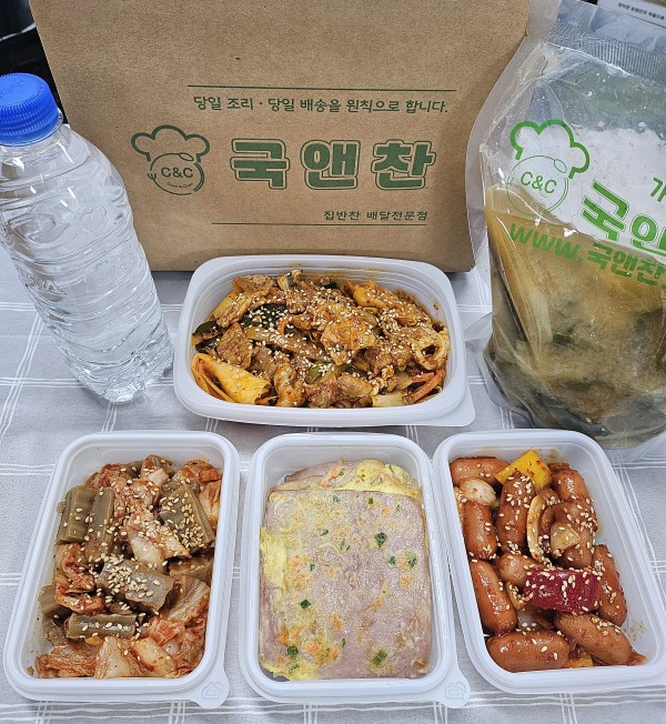 오늘의반찬 5종세트(근대된장국,고추장대파제육볶음,비엔나야채볶음,햄전,도토리묵김치무침)